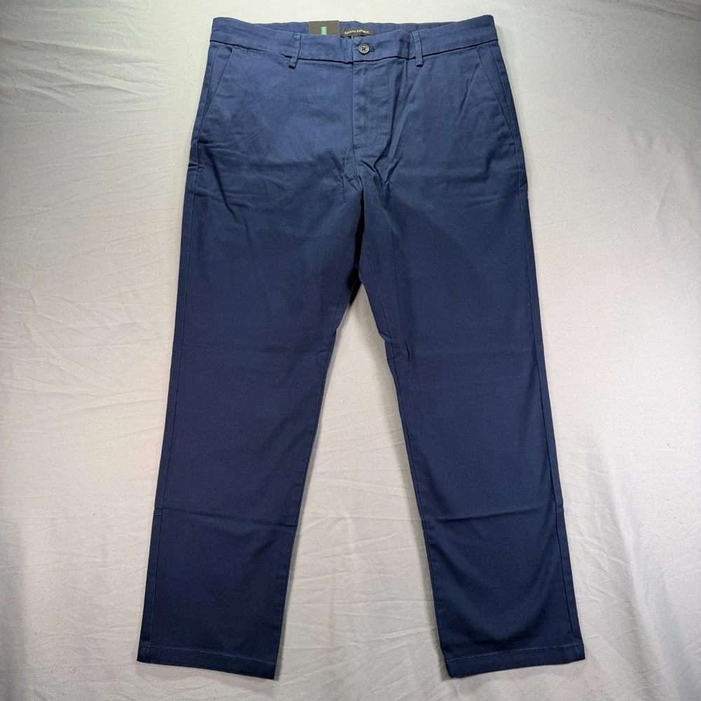 Banana Republic Chino Pants Mens 36x29 Navy Blue Twill Preppy Travel NWT
